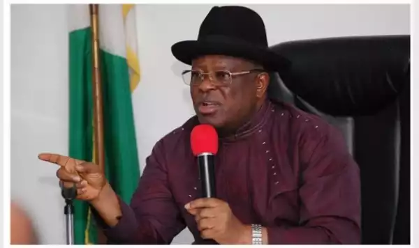 Ebonyi Elections: APC Candidates, Others Step Down For PDP